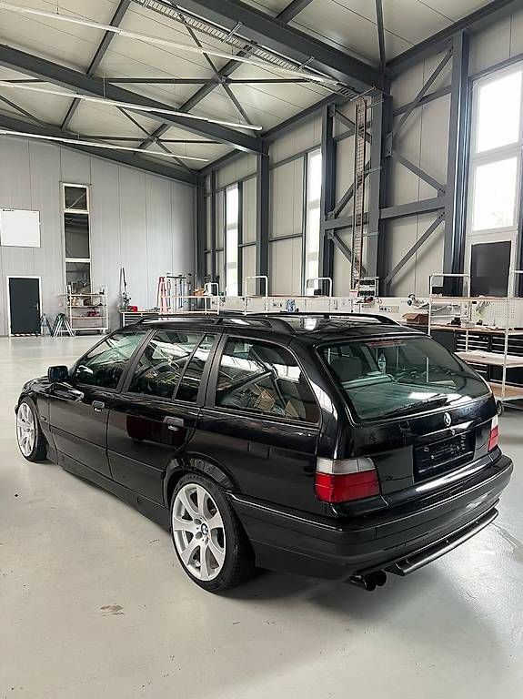 Automobili: BMW e36 Touring  HG – Usato da Würenlingen venduto da M03P