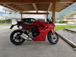 Ducati Supersport 950s