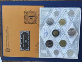 ITALIA*** Serie IPZS 1983, mit seltener 500 lire silber