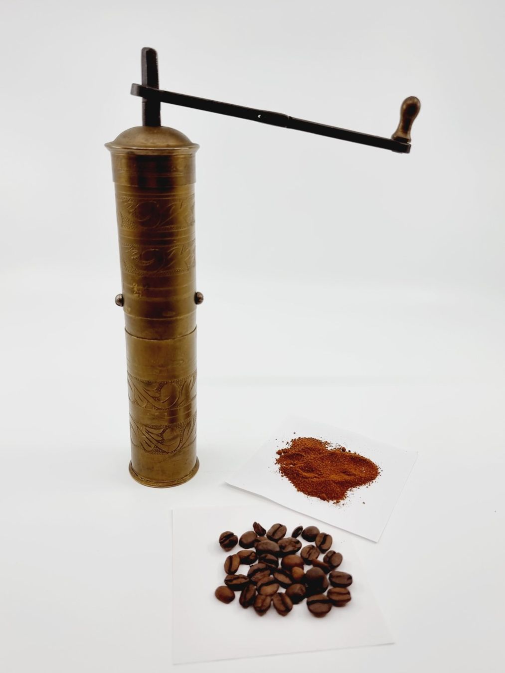 Macchine per caffè & Macchine per espresso: Moulin à café ancien – Usato da Grandson venduto da Nouvelle-ere