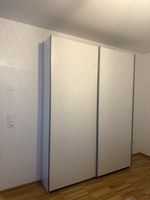 Kleiderschrank weiss mit Schiebetüren gebrauchter Zustand