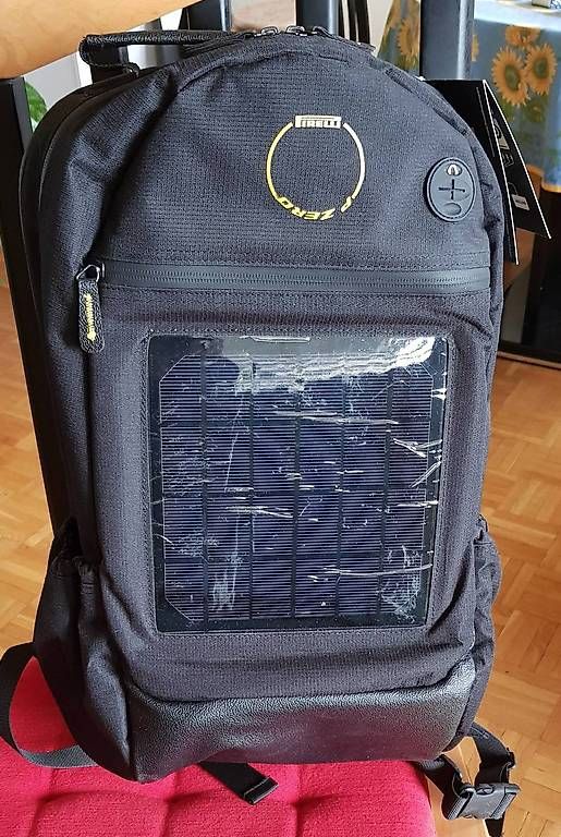 Dispositivi a energia solare: Sac à dos panneau solaire Pirelli – Usato da Les Avanchets venduto da Giuseppe.01
