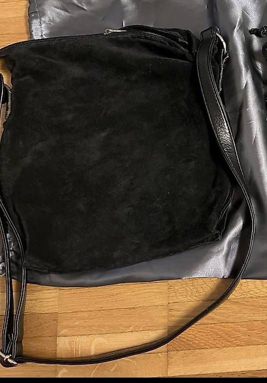 Taschen für Damen: Borsa nera pelle – Gebraucht aus Jona von sen_vd8v