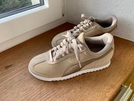 Sneakers Puma Gr. 37.5 Wildleder, beige und gold, NEU