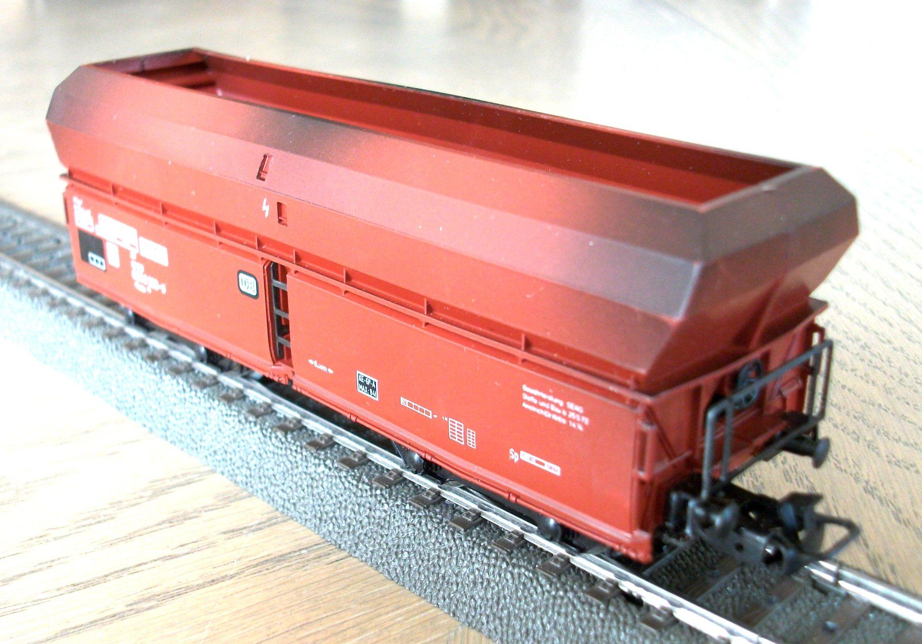 Märklin Modellini di ferrovie: DB-Grossgüterwagen; fabrikneu & OVP – Nuovo e nell'imballaggio originale da St. Moritz venduto da Manu7500 3