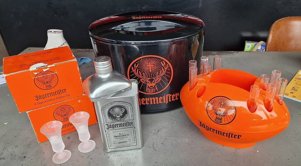 Bevande alcoliche: Jägermeister lot de collection – Usato da Maules venduto da ffpmt