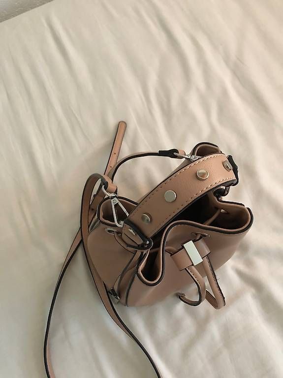 Borse da donna: Tasche NEU – Usato da Wetzikon ZH venduto da episcopo01 1