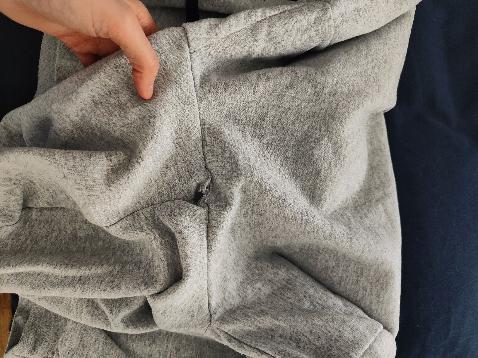 Maglioni & Felpe: Pullover, Barcelona, toller Pullover – Nuovo (secondo la descrizione) da Muttenz venduto da NMtn. 1