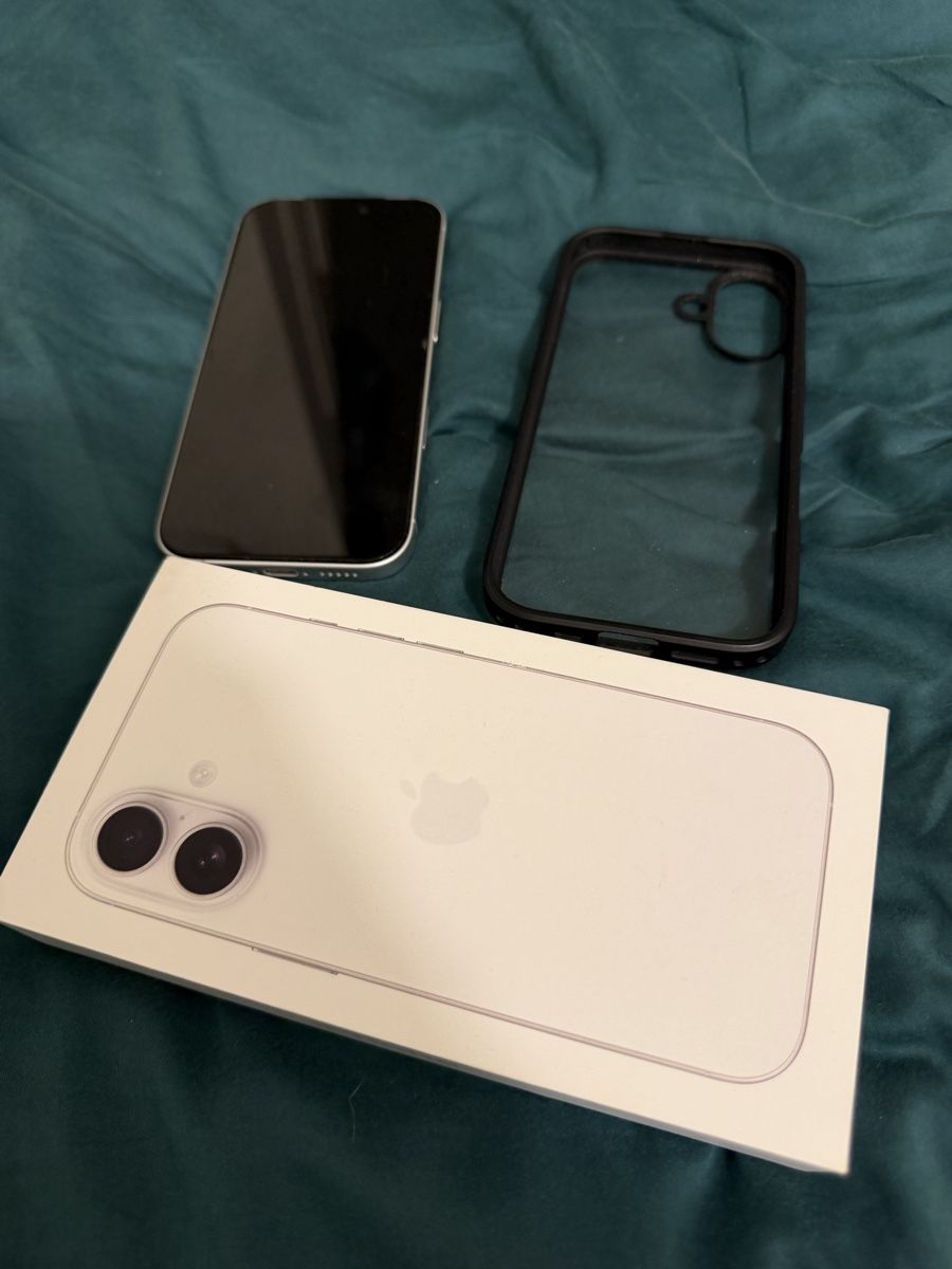 Apple Handys / Smartphones: Apple iPhone 17 256 GB White 6.30" Dual SIM 5G – Neu (gemäss Beschreibung) aus Wohlen AG von Bartosz91 4