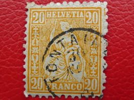 Sitzende: Nr.32, Fingerhut-Stempel von FONTAINES
