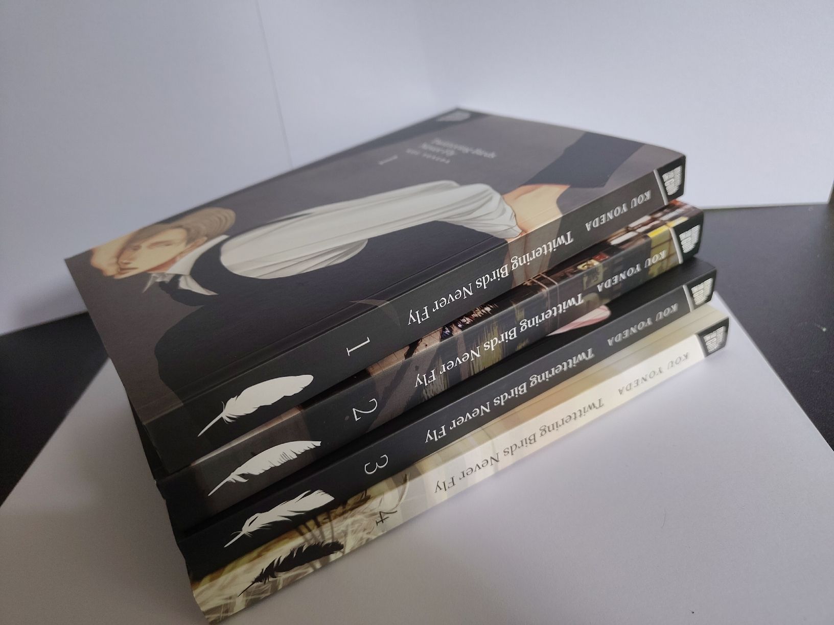 Fumetti: Manga Twittering Birds Never Fly 1-4 – Nuovo (secondo la descrizione) da Näfels venduto da mutmut99 2