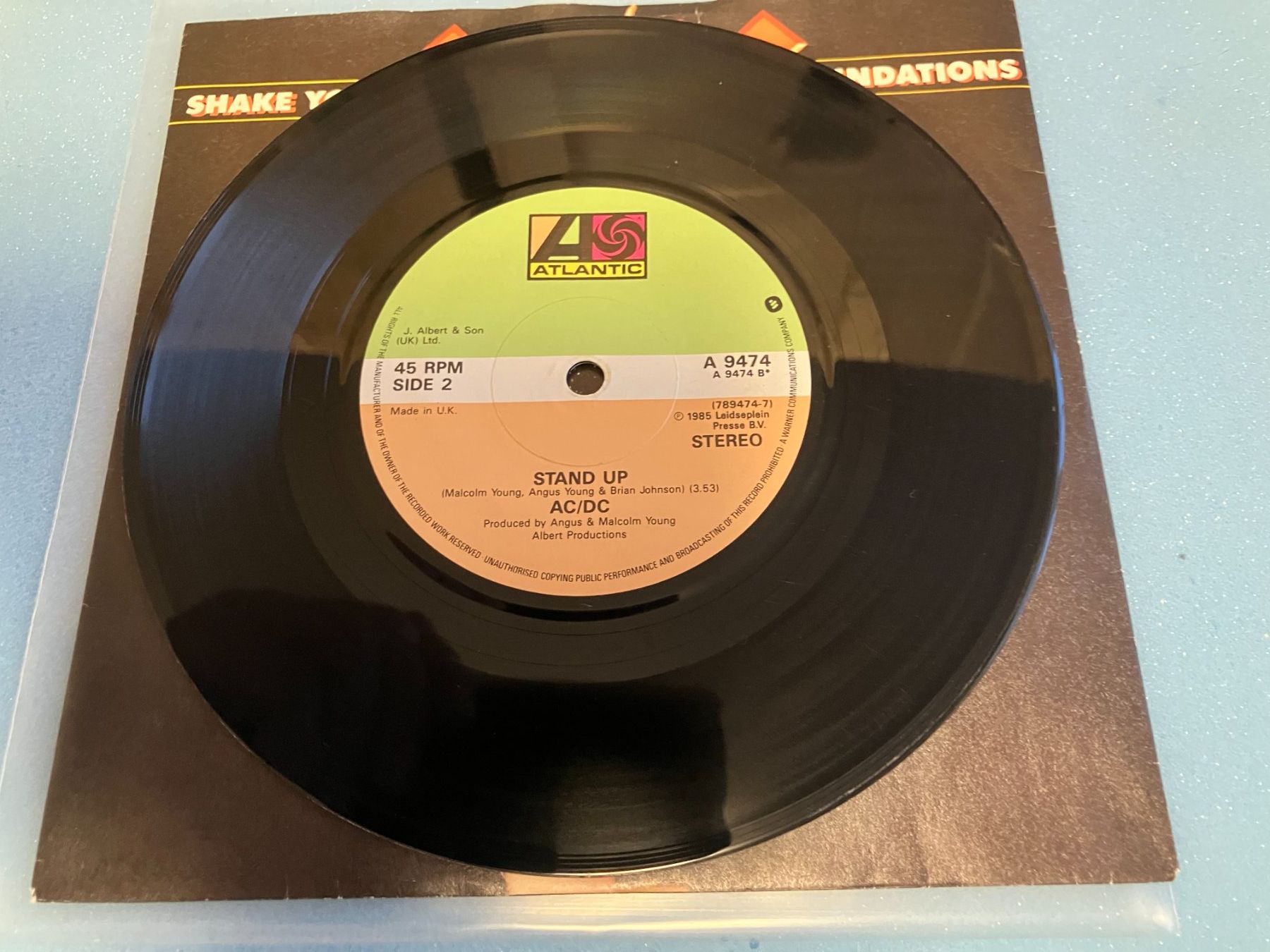 Schallplatten: AC/DC – Gebraucht aus Aarwangen von Jukebox3 5
