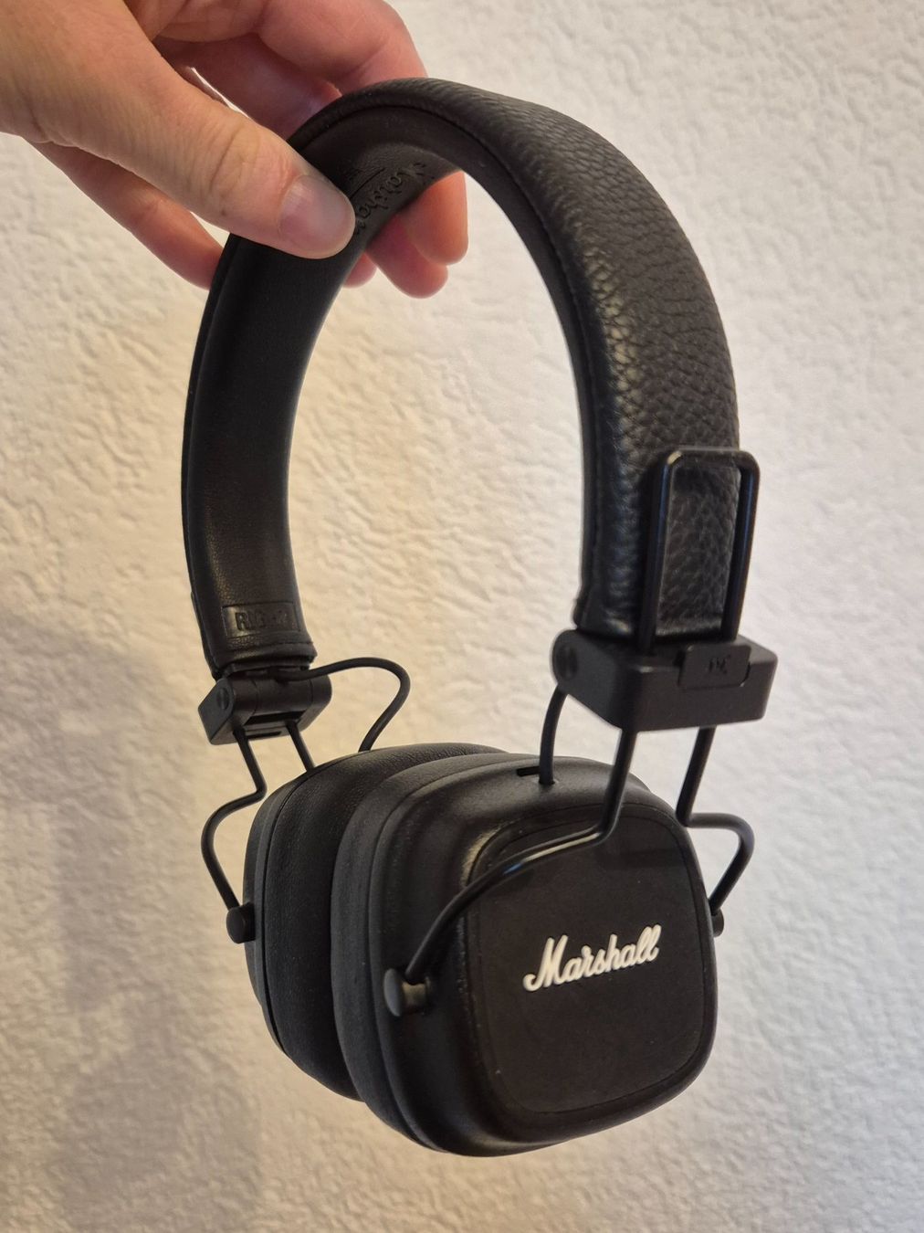 Marshall Cuffie: MARSHALL Major IV - Bluetooth Kopfhörer (On-ear, Schwarz) – Usato da Boswil venduto da lillydipsy