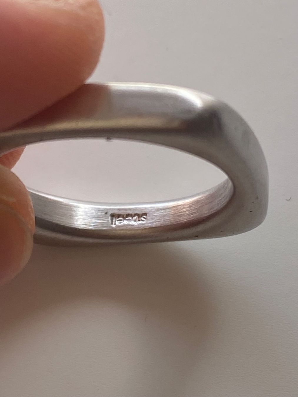 Breil Anelli: BREIL Edelstahl Silberne Ring 58 – Nuovo (secondo la descrizione) da Givisiez venduto da dor_xb9k 1