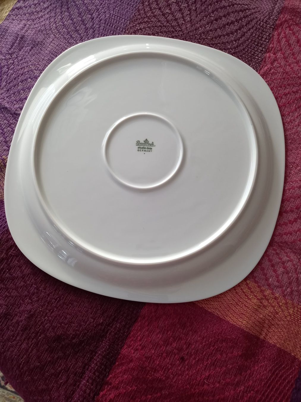Rosenthal Piatti di portata: Plat de service Suomi de Rosenthal – Nuovo (secondo la descrizione) da St-Sulpice VD venduto da asc_5twt 1