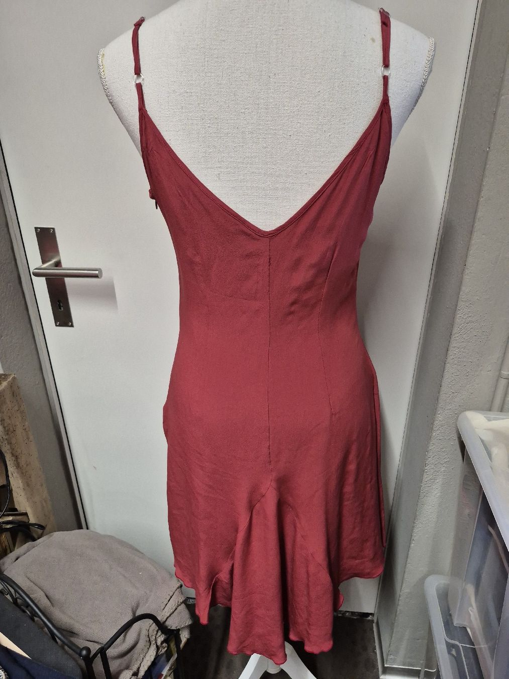 Vestiti: EXE Seidenkleid Gr.38 rot, elegant – Usato da Merligen venduto da muss_haben 3