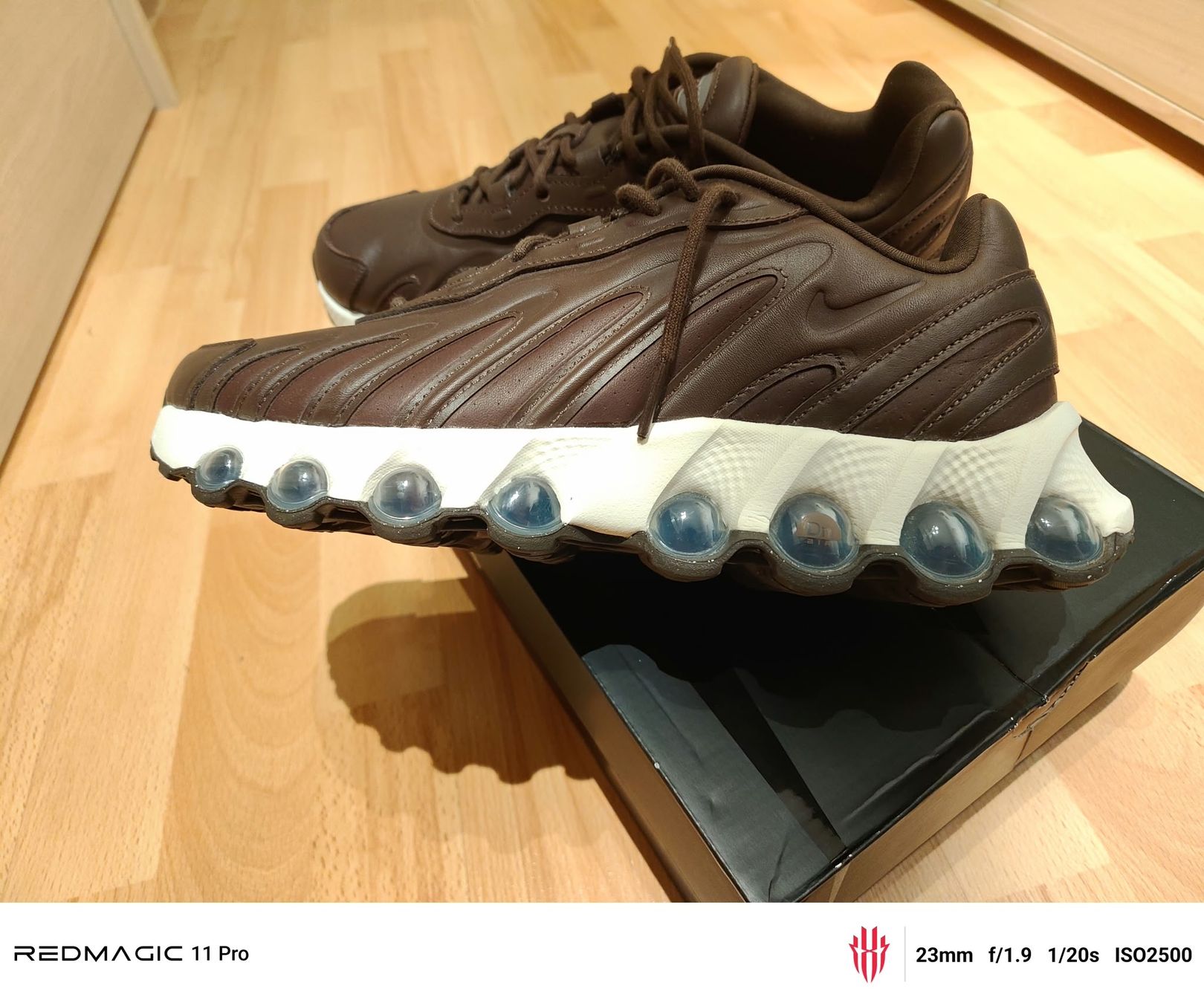 Nike Air Max Dn8 LTR SP Baroque Brown Grösse 41 neu (Neuf avec ...