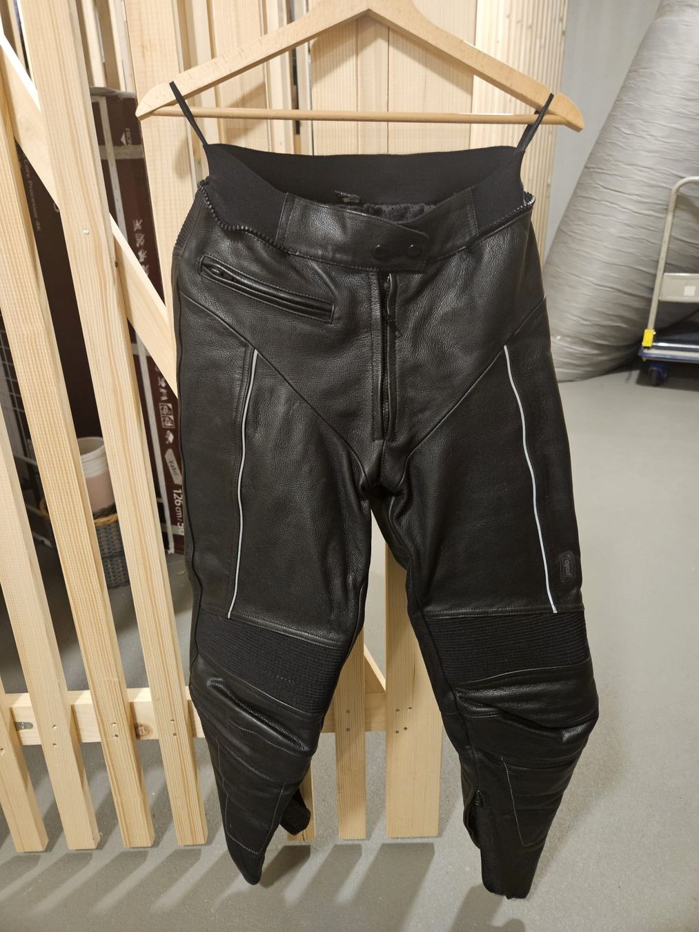 FLM Completi & Tailleur: Motorradkombi – Usato da Rothenburg venduto da lauraaurora 1