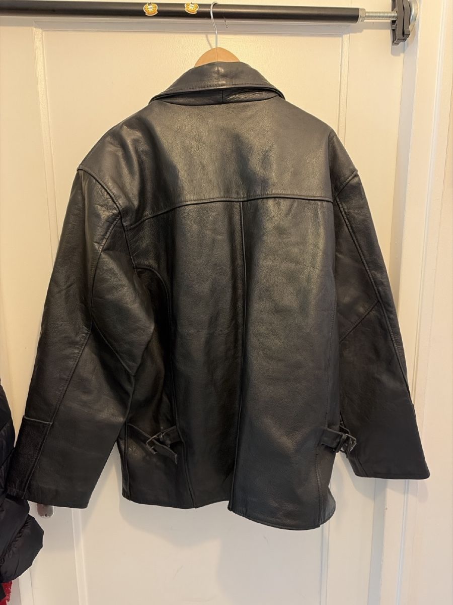 Jacken: Veste en cuir – Gebraucht aus Chavannes-Renens von jtaram 1