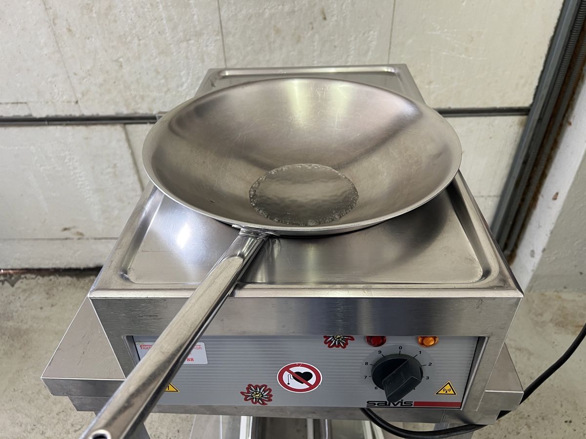 Elettrodomestici da cucina: Salvis wok – Usato da Buchs AG venduto da imar82 1