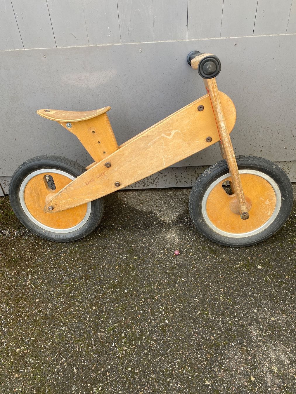 Veicoli per bambini: Laufrad LikeaBike Holz – Usato da fislisbach venduto da Giansema