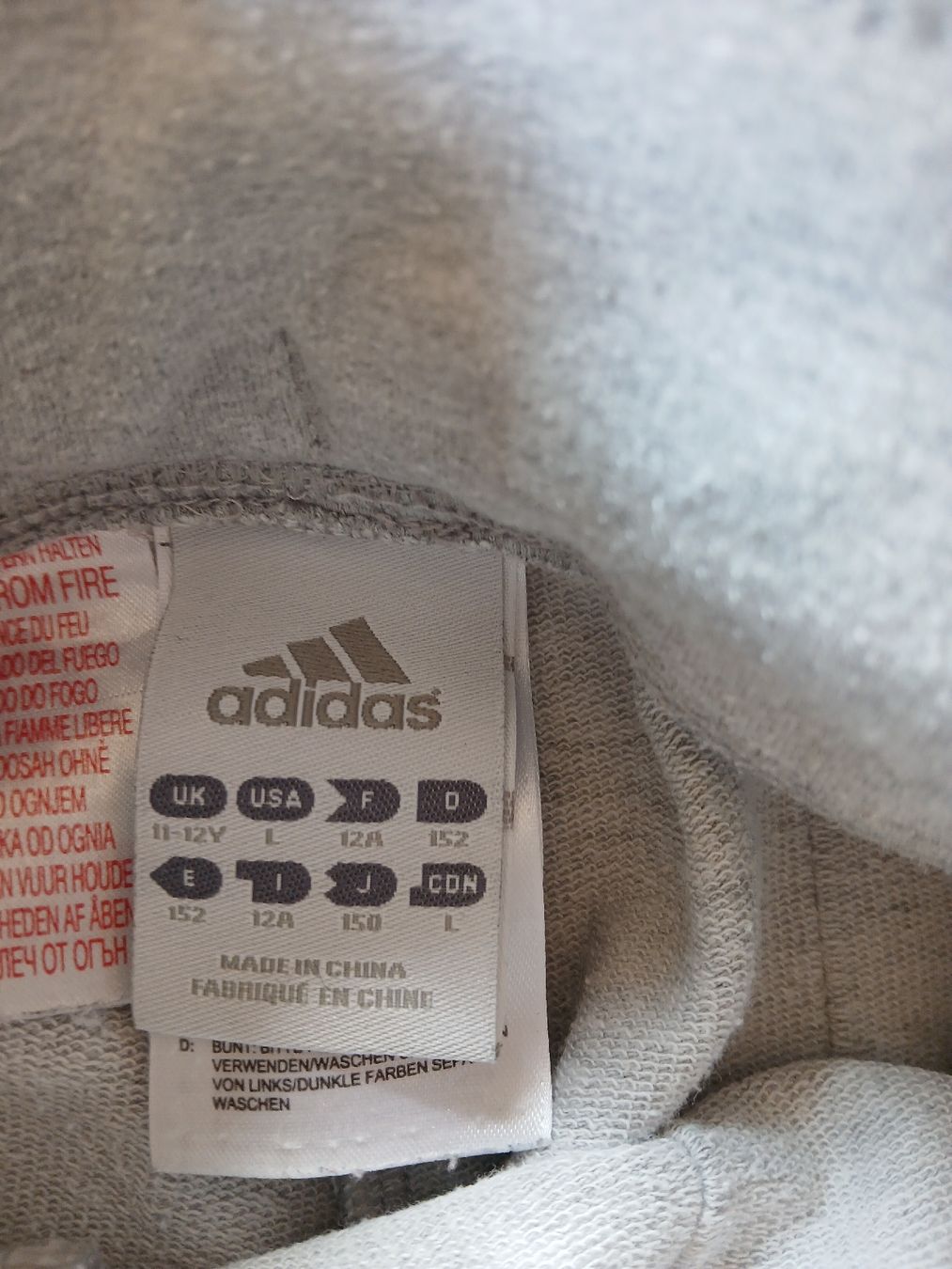 Lotti & Set di vestiti: Kleiderpaket Mädchen Gr. S: Tom Tailor, Adidas, H&M – Usato da Kleindöttingen venduto da Christina22 8