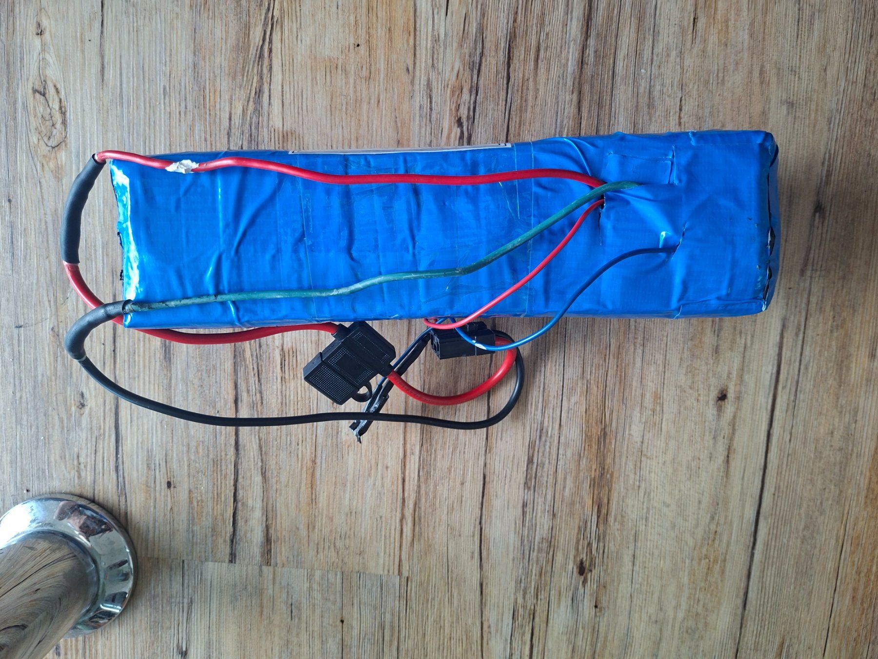 Batterie: Akku E-Bike/scooter 48V 12Ah Lithium – Usato da Lyss venduto da toe_68qb 1