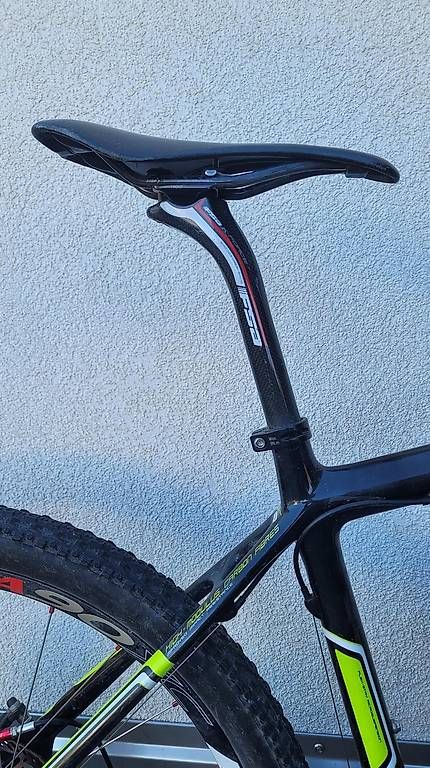 Vélos: VTT MERIDA équipé compétition - année 2011 – D'occasion à Vétroz par BruchezS 4