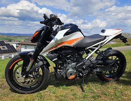 KTM Duke 390 | 2021 | 6'850 km | Top Zustand | Viel Zubehör