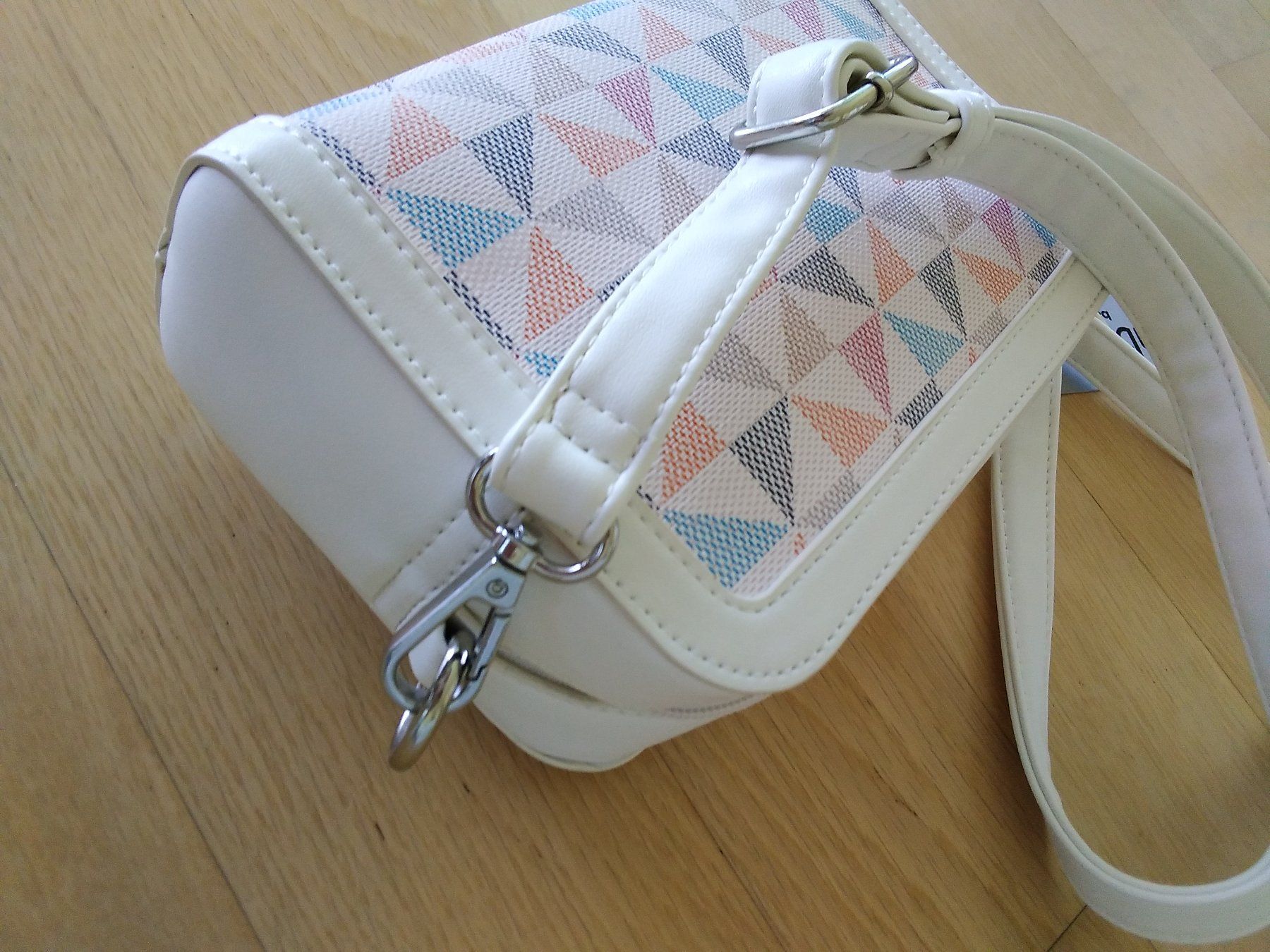 Gabor Taschen für Damen: Jetzt im Sale: GABOR Crossbody Bag Offwhite Multicolor – Neu und originalverpackt aus Buchrain von QueenyHE51 4