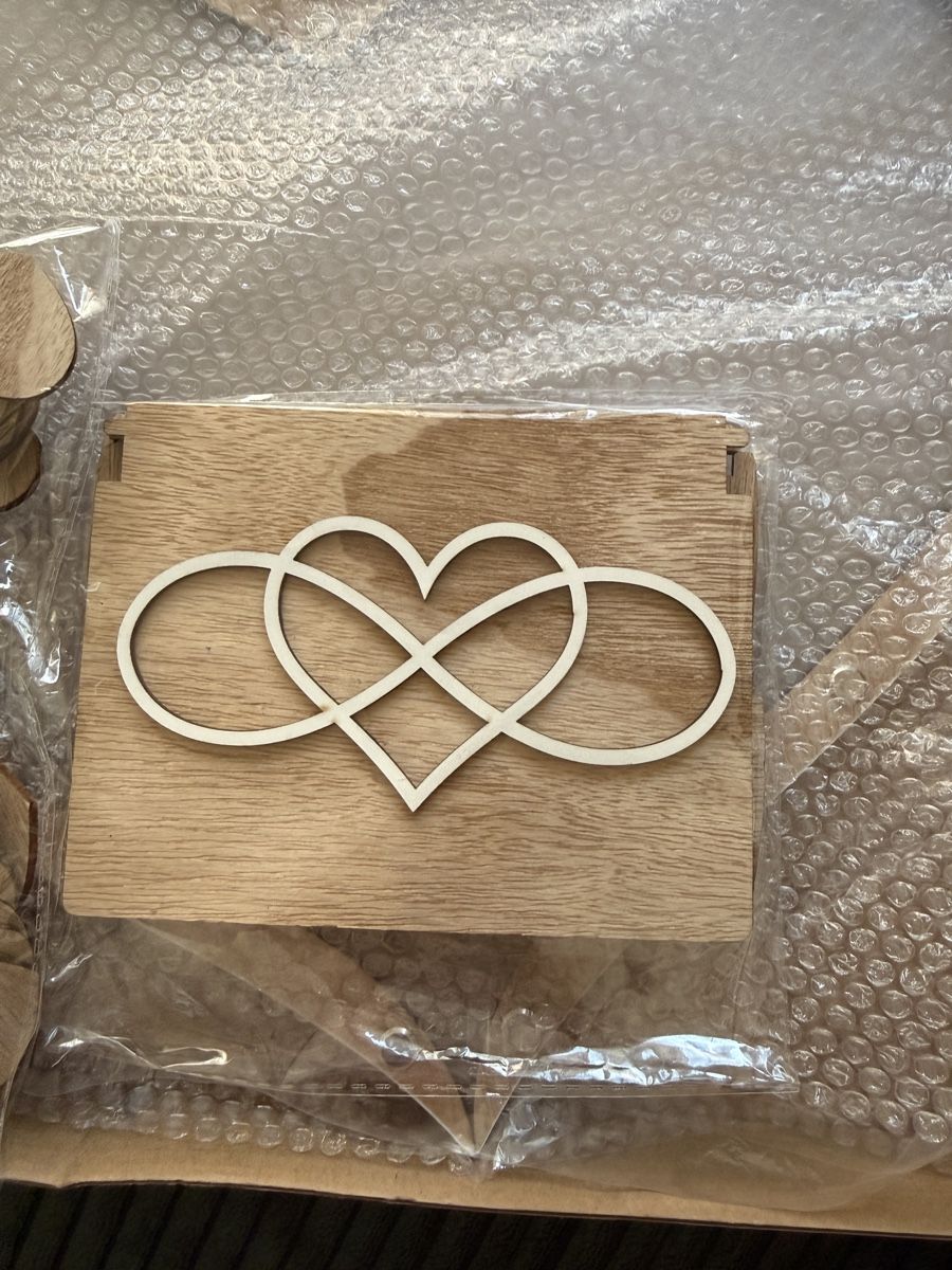 Album: Gästebuch aus Holz – Nuovo e nell'imballaggio originale da Holziken venduto da Nadine.Kubli 3