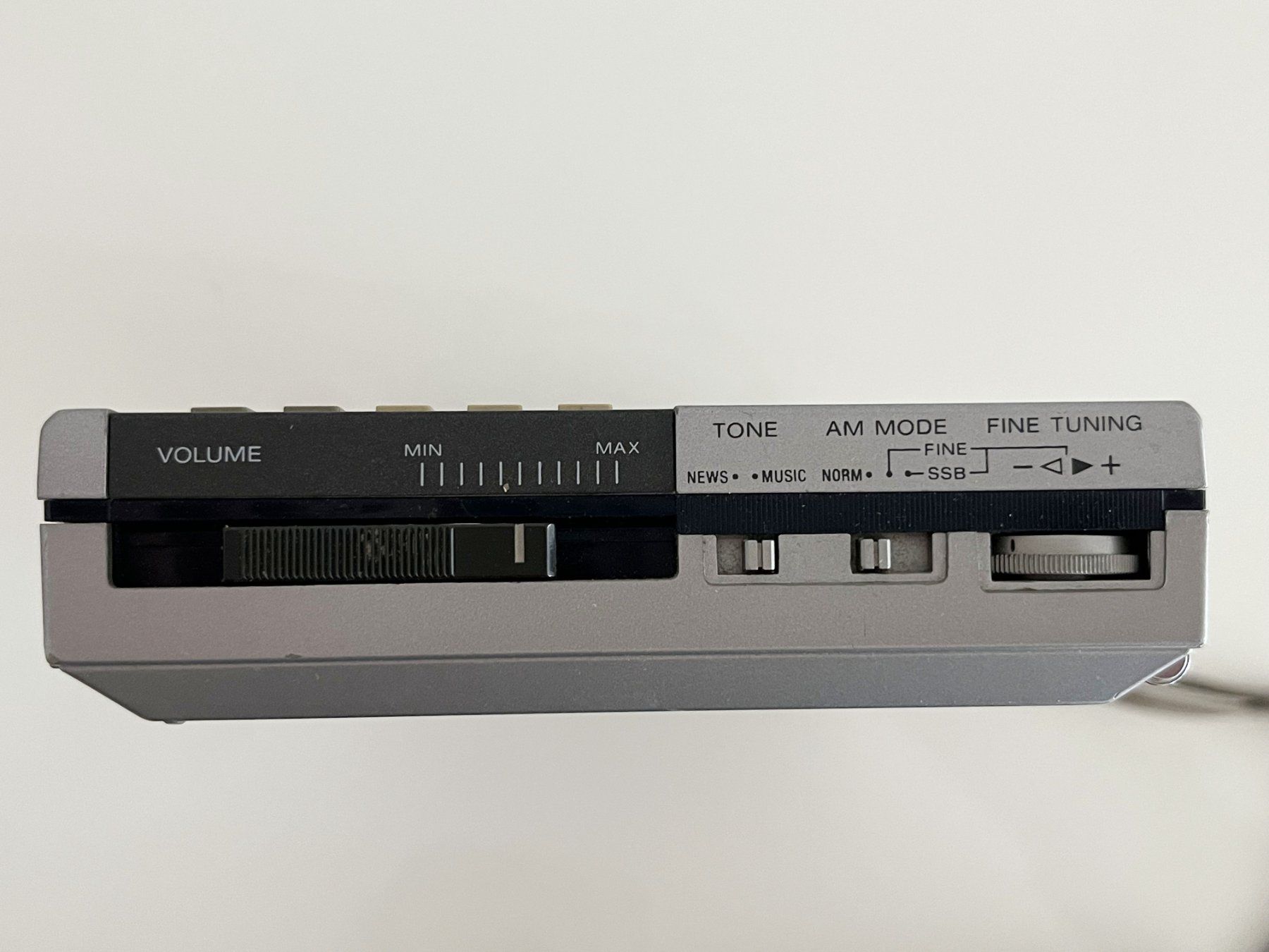 Sony Radio: Sony Weltempfänger ICF-7600D – Usato da Gerlafingen venduto da suwuscha 2