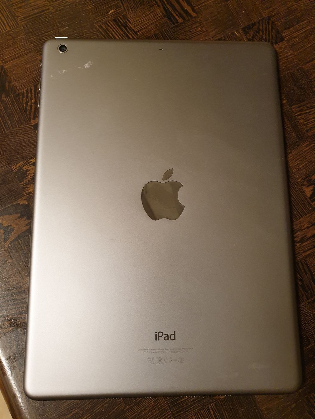 Apple Tablet PC: iPad Air A1474 – Gebraucht aus Ittigen von Ziok187 4