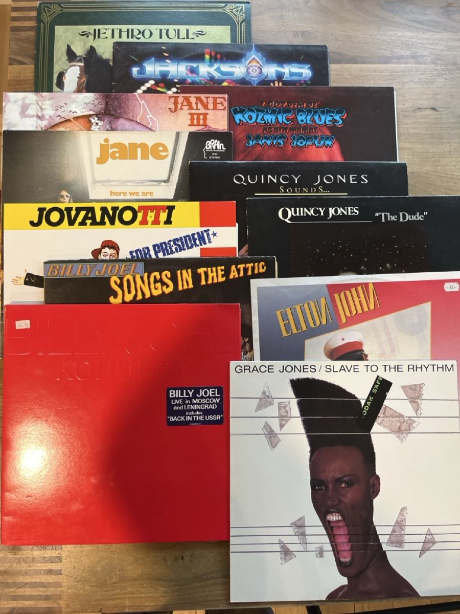 Dischi in vinile: 12 Schallplatten “J” – Usato da Horgen venduto da Singkaiser