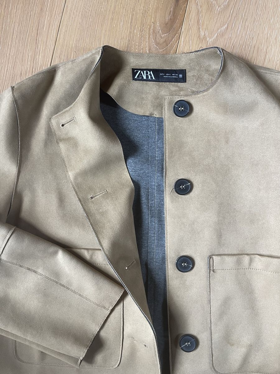 Zara Giacche: Beige Jacke in Wildlederoptik Size S – Nuovo (secondo la descrizione) da Hugelshofen venduto da _riirii13 2