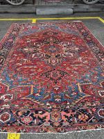Orientalischer alt und antiker persischer Teppich (Heris)
