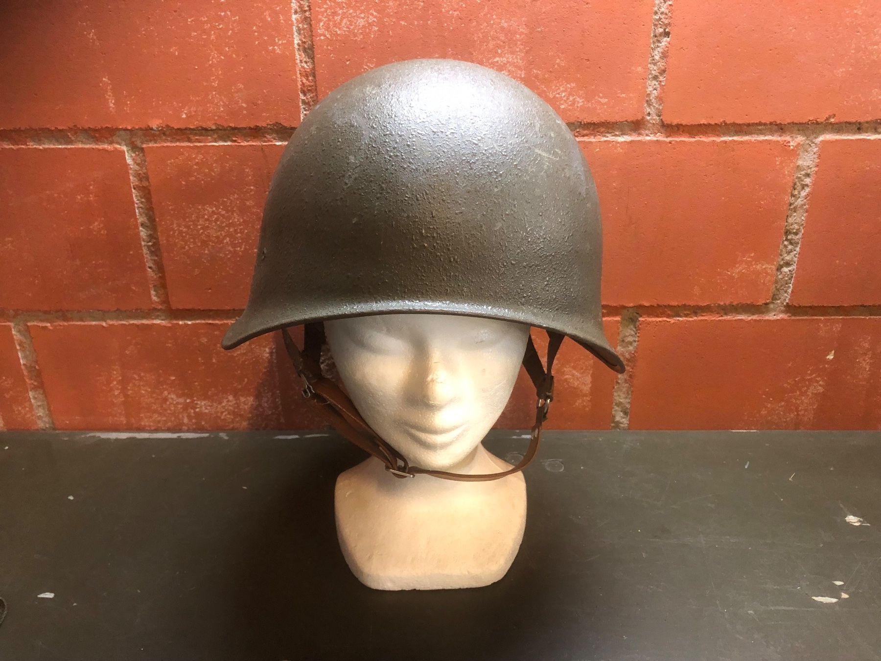 Schweizer Armee Uniformi & Effetti personali: Schweizer Armee Helm 71 Militärhelm Armeehelm Stahlhelm – Usato da Madiswil venduto da TEMISO 1