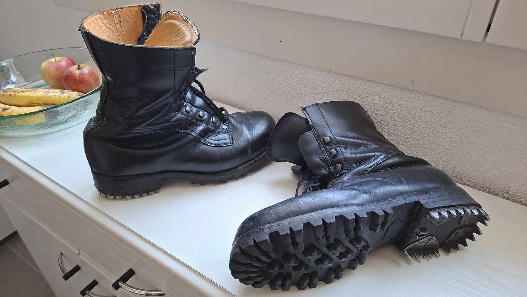 Scarpe da uomo: Tricouni Geländeschuh – Usato da Brunnen venduto da ristei