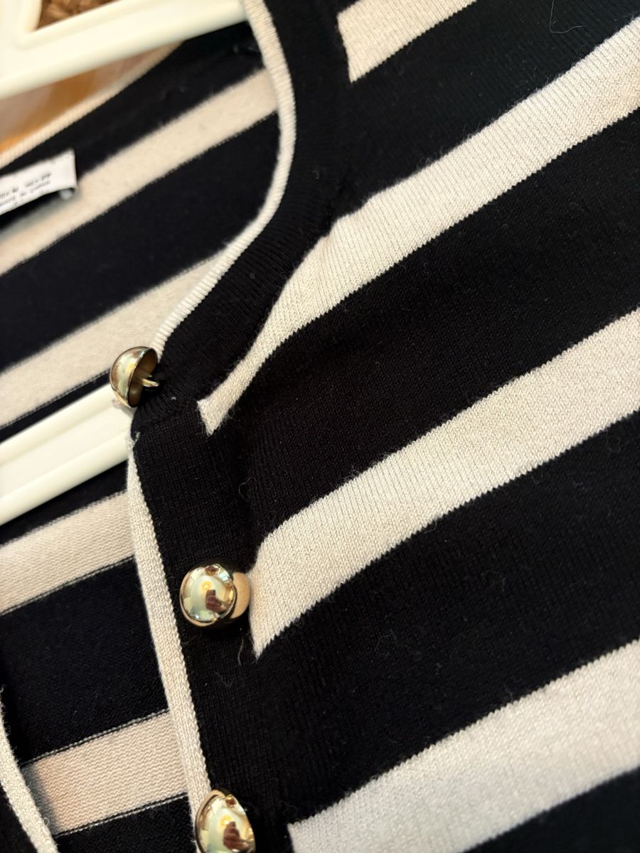 Zara Pullover & Sweatshirts: pull-over ZARA taille M – Gebraucht aus Attalens von Skorpionica 1