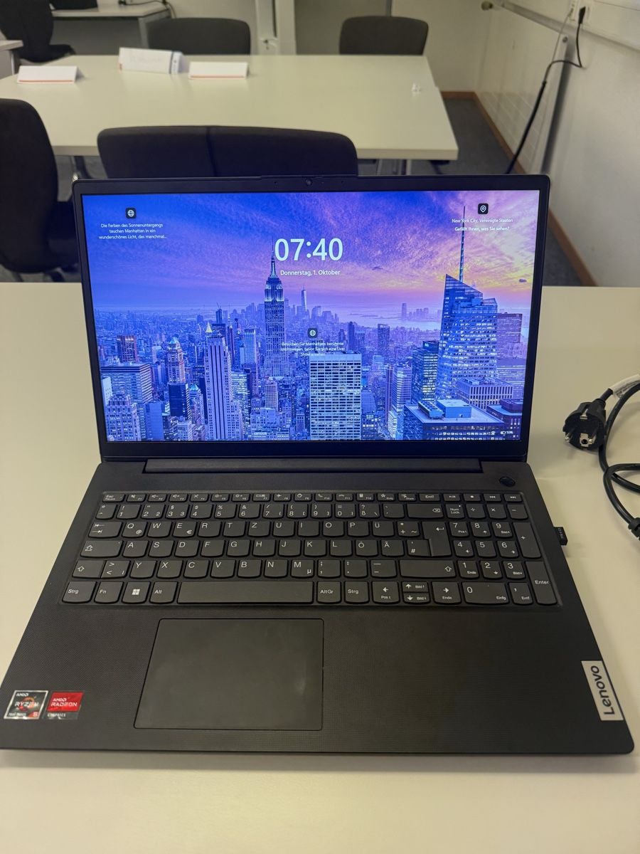 Lenovo Notebooks: Lenovo Laptop – Neu (gemäss Beschreibung) aus Rümikon von 1609brenzo 4