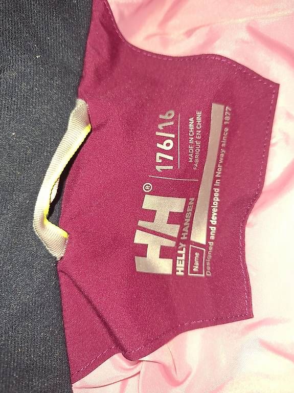 Giacche: Helly Hansen Jacke – Usato da Mels venduto da n_e_nd6r 1