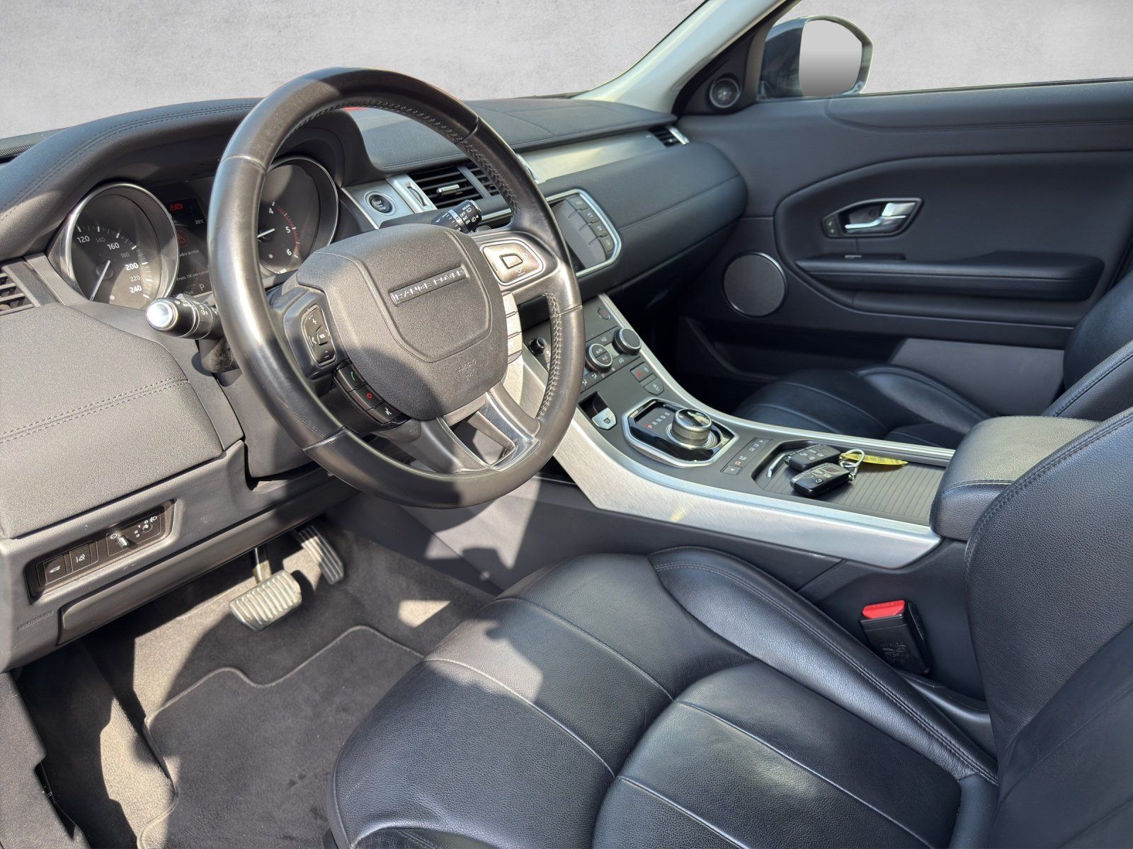 Land Rover Autos: LAND ROVER Range Rover Evoque 2.0 TD4 SE Dynamic AT9 – Gebraucht aus Hefenhofen von Gregauto 4