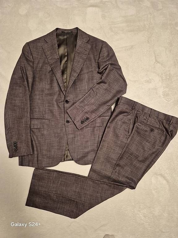 Anzüge, Sport- & Funktionsanzüge: Corneliani Komplett Anzug, Grösse 50 – Gebraucht aus Abtwil SG von ticktack89 1