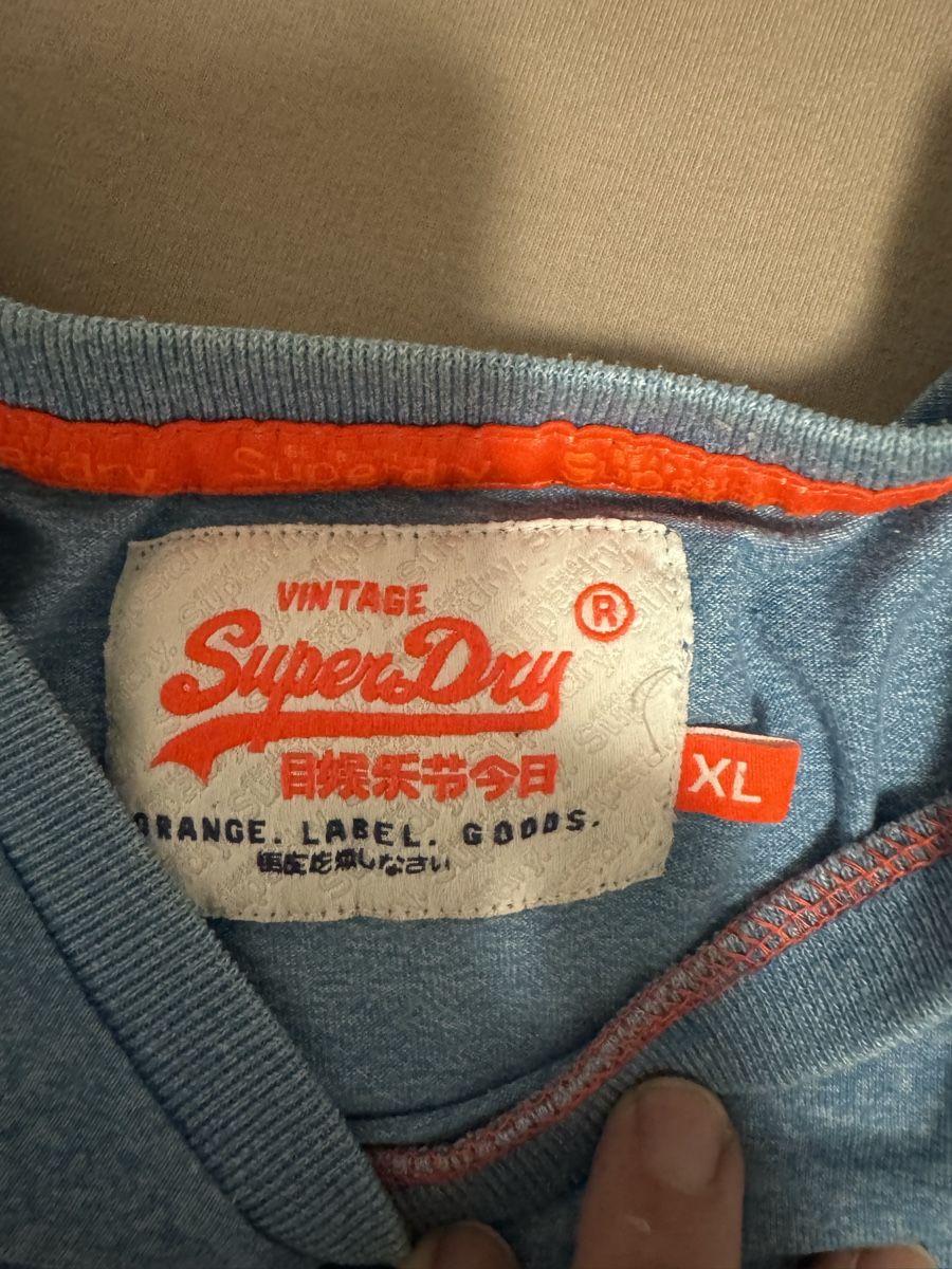 Superdry T-shirt: T-Shirt – Usato da Zürich venduto da sduj 2