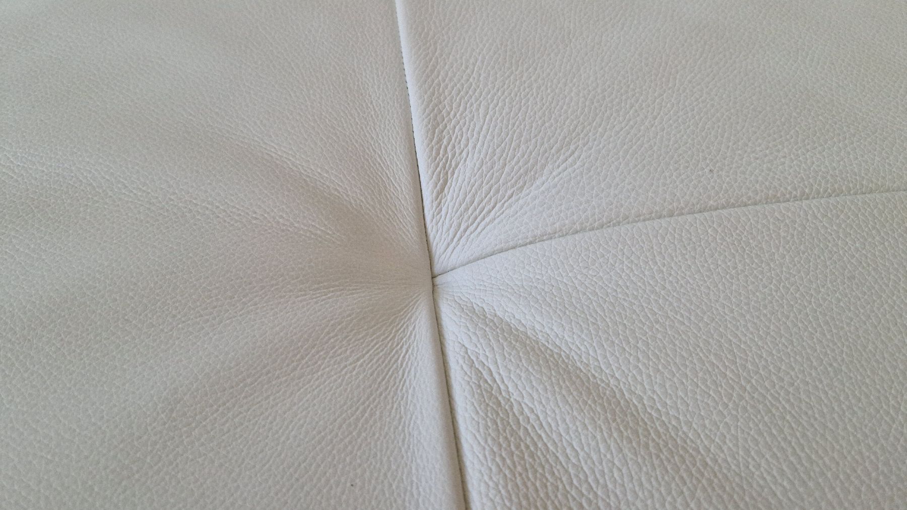 Sofas: Calia Italia Echtleder Ecksofa weiss – D'occasion à Rafz par Jirga 5