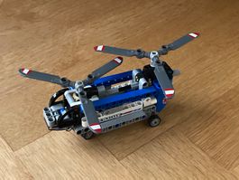 Lego Technic Doppelrotor Hubschrauber