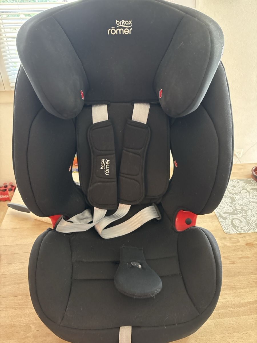 Britax Römer Sièges auto: Kindersitz britax römer – D'occasion à Dietlikon par cke_fgs7