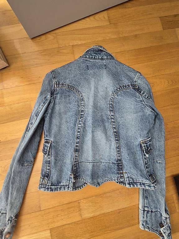 Giacche: Review Jeansjacke Gr. 36, tailliert – Usato da Zürich venduto da mit_jz2x 1