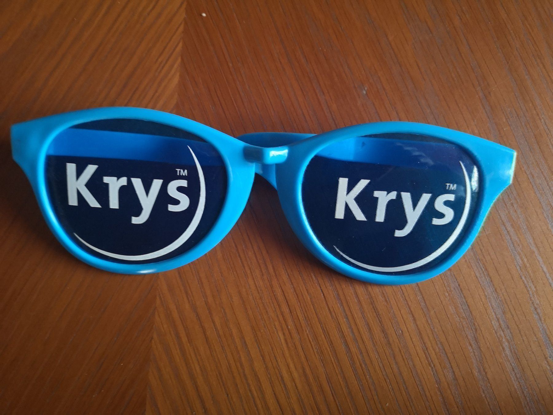 Lunettes & Verres: Sonnenbrille blau – Neuf (Voir description) à Rothrist par GIWALD