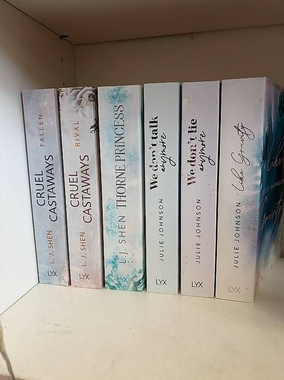 Livres: 8.- pro Buch, Rabatt bei mehreren – D'occasion à Birsfelden par beg_pyx6